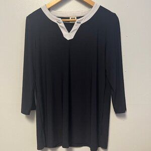 0524-11 Anne Klein Navy  Blouse